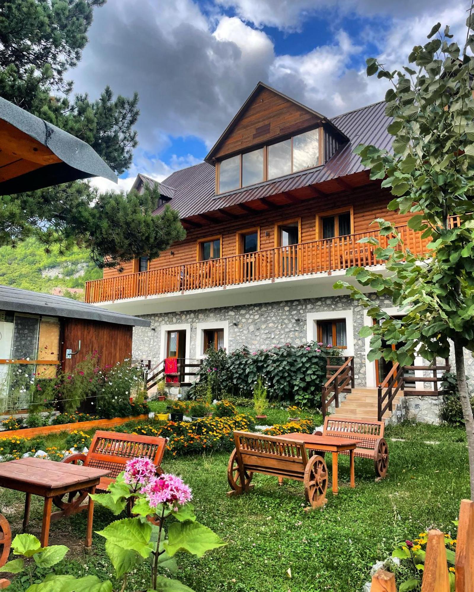 Maison d'hôtes 'gurra Family' Theth